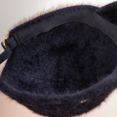 CAP / Shaggy - Black