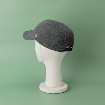 CAP / Sheer-Gray