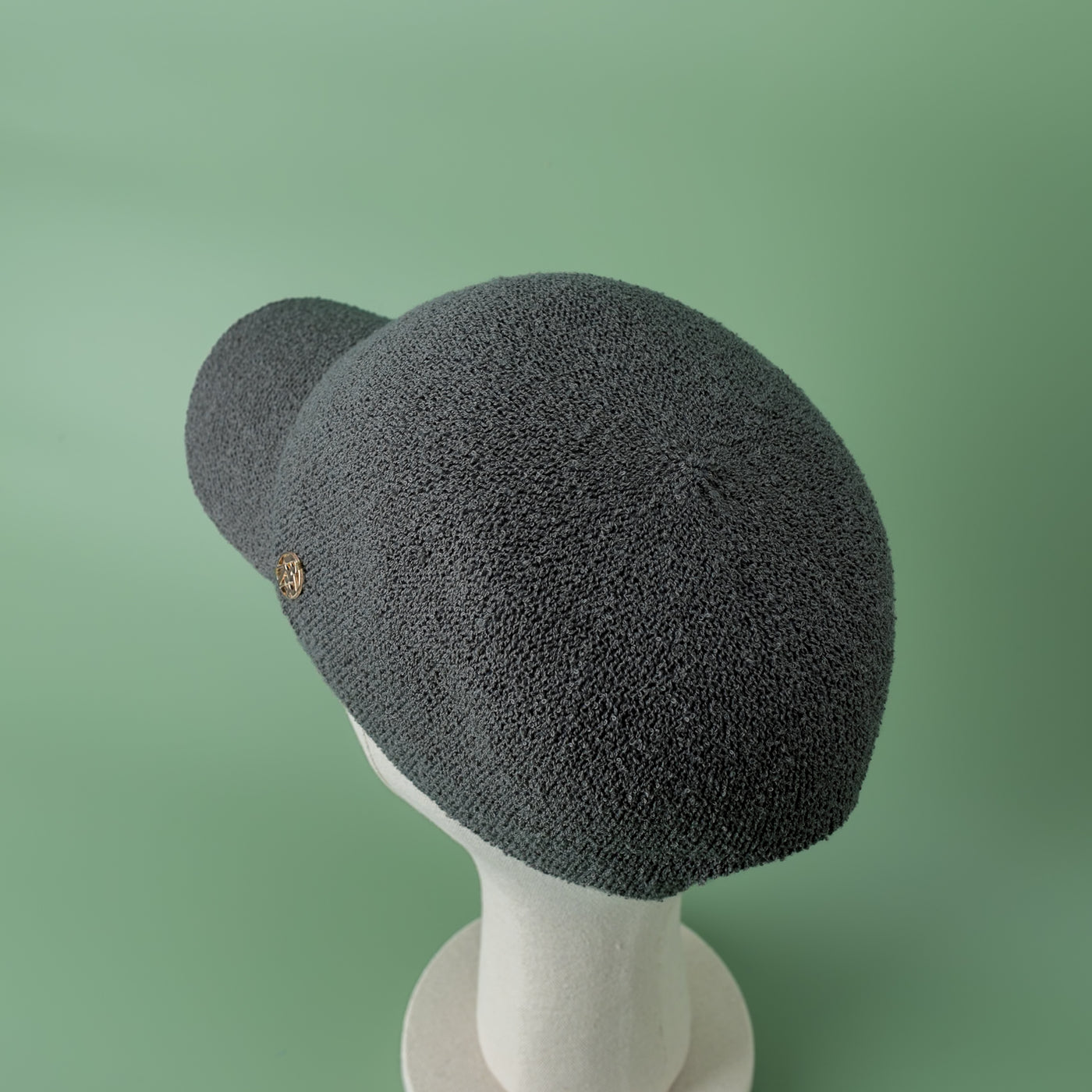 CAP / Sheer-Gray