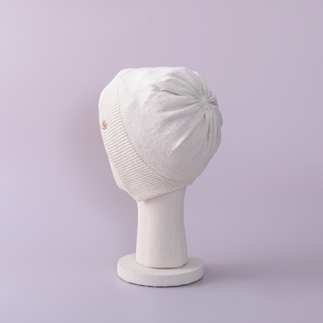 ウィッグ・エクステ BAREN BEANIE / Silk - Oatmeal SLIT BEANIE / Daily Silk - Oatmeal (non velcro) – BAREN（バレン）