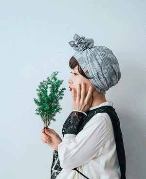 top_ScarfHat_d41490bc-1d8d- top_ScarfHat_d41490bc-1d8d-